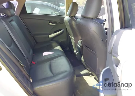 2010 Toyota Prius V z USA, uszkodzony, nr VIN JTDKN3DU9A1101557